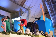 集まったチビノフたちの前で披露した百田夏菜子のえびぞりジャンプ。