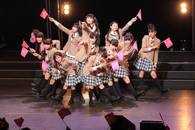 転入生を迎えて12名になったさくら学院。