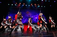 5月6日「私立恵比寿中学よろしくデビュー2周年スタート・ブラッド・クレッシェンド」の様子（撮影：中島たくみ）。