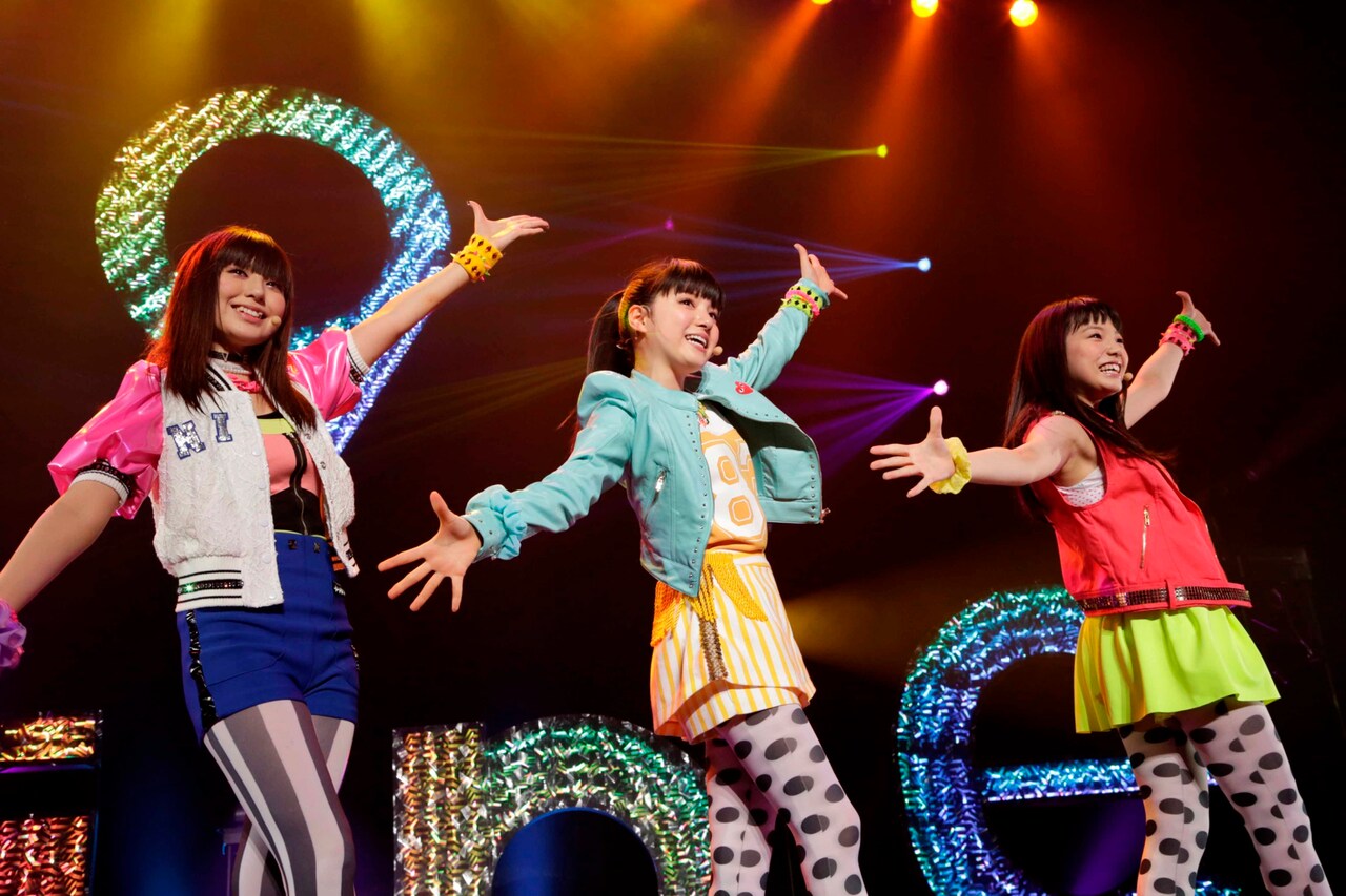 佐武宇綺、川島海荷、村田寛奈 - 9nine、全国ツアー開幕！新曲