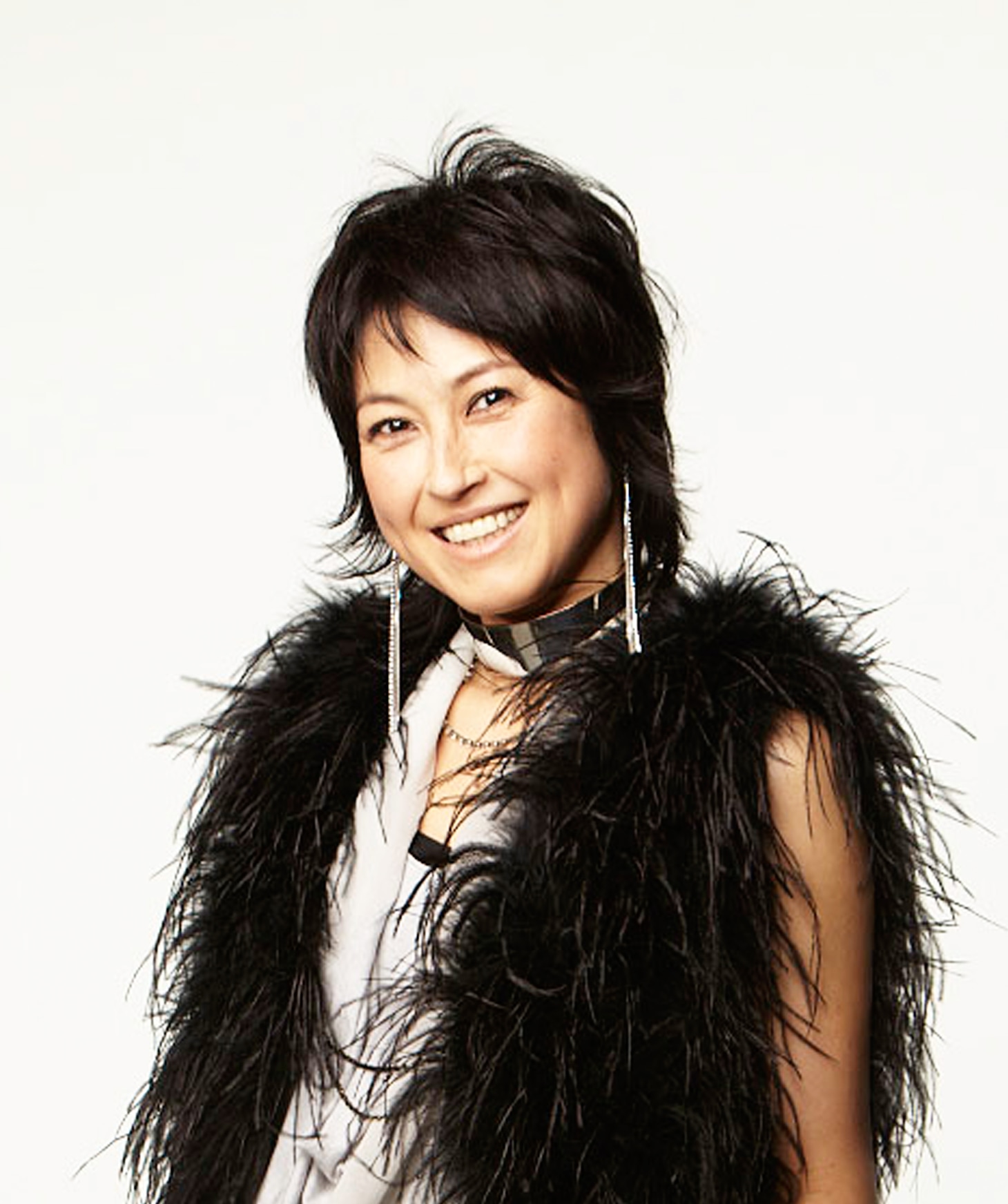 岸谷香