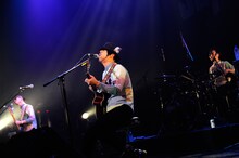 LOW IQ 01 & THE RHYTHM MAKERS（Trio）