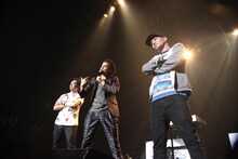 KREVAのアクトの模様。