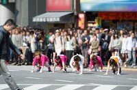 「AKBと××！」罰ゲームロケの模様。（C）読売テレビ