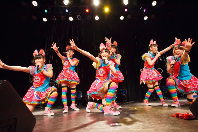 Hep Osaka公演ライブコーナーの様子。