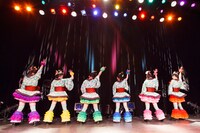 Hep Osaka公演ライブコーナーの様子。