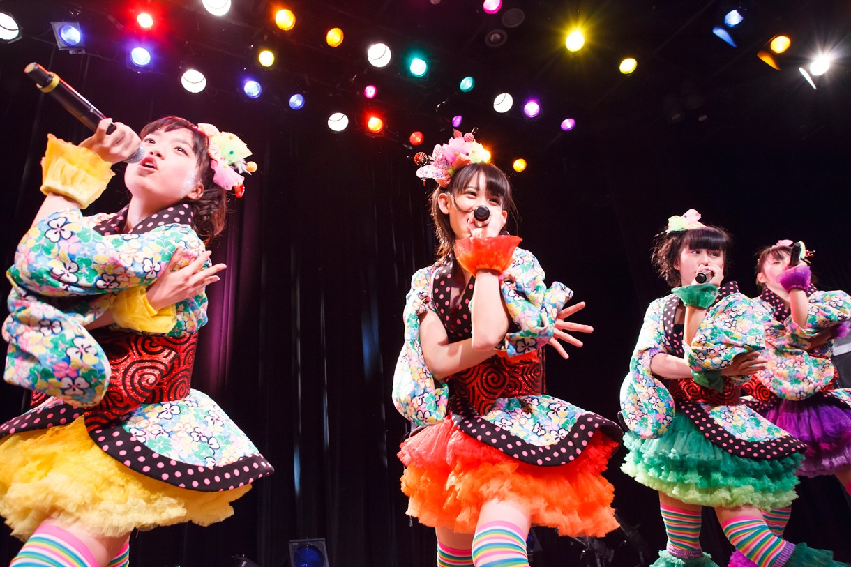 Hep Osaka公演ライブコーナーの様子。