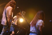ねごと「お口ポカーン!! 東名阪ワンマンツアー ～spark of FLOWER～」Zepp Tokyo公演の様子。（Photo by H.and.A）