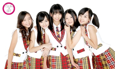 つりビット。左から竹内夏紀（たけうちなつき）、安藤咲桜（あんどうさくら）、聞間彩（ききまあや）、長谷川瑞（はせがわみずき）、小西杏優（こにしあゆ）。