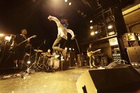 石崎ひゅーい（撮影：河本悠貴）