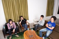 ナタリーPower Pushではアルバム「かんぺきな未完成品」の発売を記念したスペシャルインタビューを公開中。