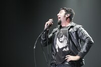 DEFTONES (C)Ozzfest Japan