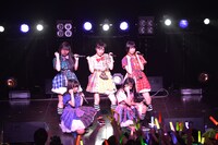 ももいろクローバーZ