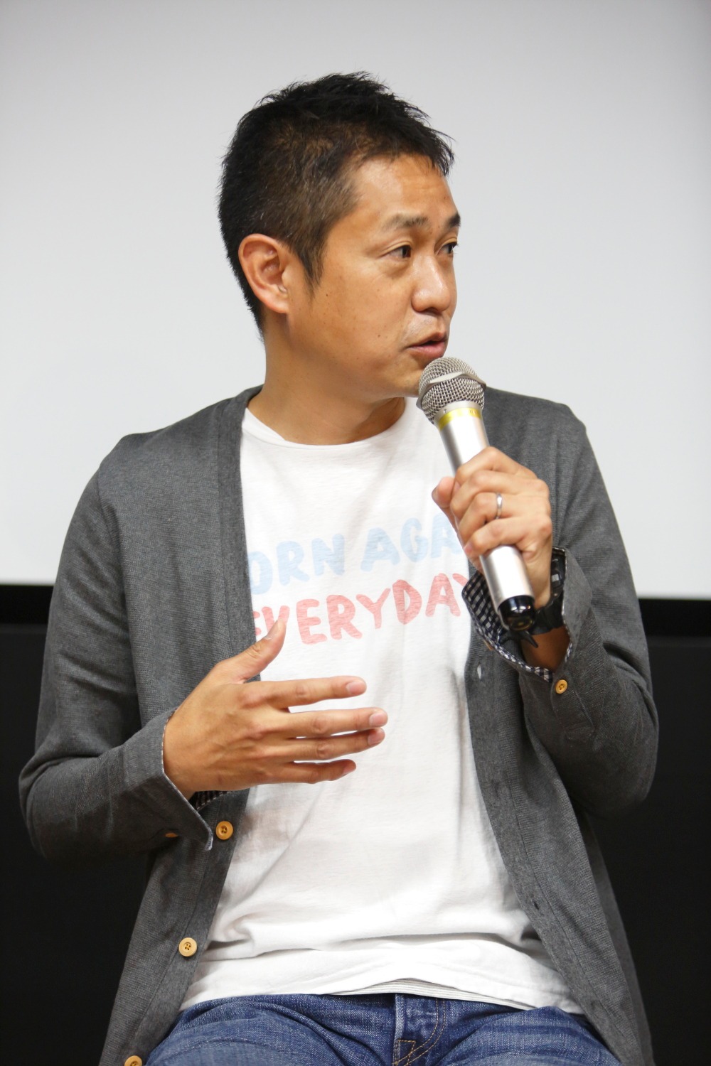 「配達されたい私たち」トークイベントでの古厩智之。