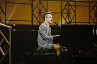 「MELODY TOUR 2013」最終公演での清水翔太。