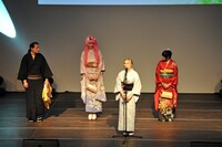 「DoKomi」オープニングセレモニーの様子。