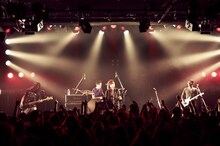 ART-SCHOOL「SHORT CIRCUIT TOUR「The Alchemist」LIQUIDROOM ebisu公演の様子。（PHOTO BY HIROHISA NAKANO）