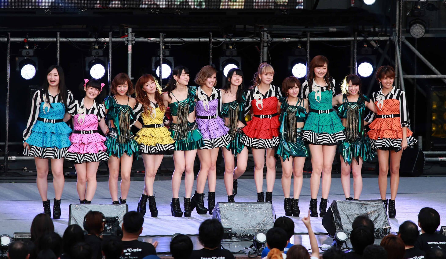 Berryz工房と℃-ute。