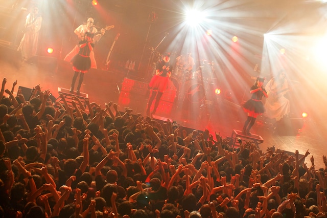 BABYMETAL（Photo by Taku Fujii）
