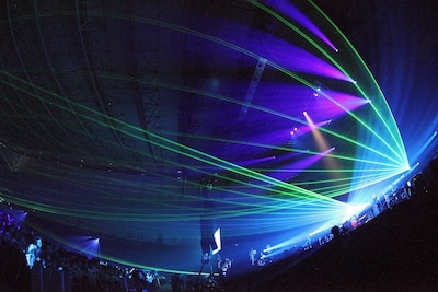 「SAKANAQUARIUM 2013 sakanaction」幕張公演2日目の様子。（撮影：石阪大輔[hatos]）