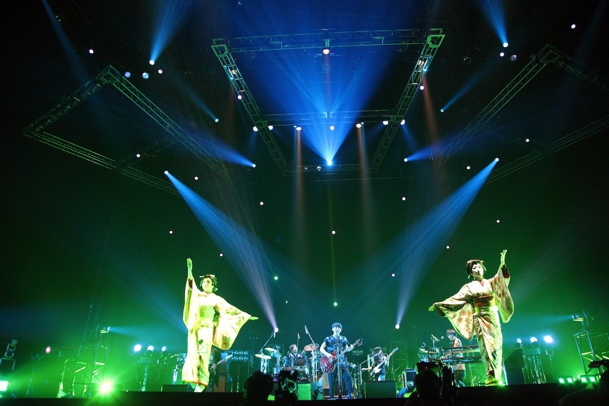 「SAKANAQUARIUM 2013 sakanaction」幕張公演2日目の様子。（撮影：石阪大輔[hatos]）