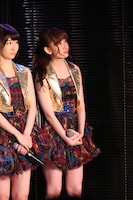 本日5月22日、東京・AKB48劇場での速報結果発表の様子。