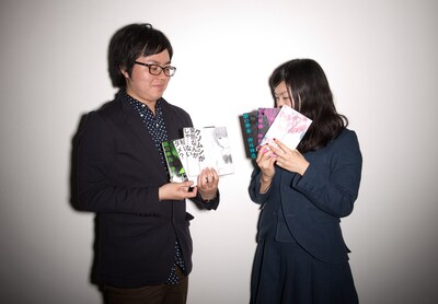 ナタリーPower Pushでは宇宙人のニューシングル「惡の華」の発売時、押見修造（写真左）としのさきあさこ（右）の対談を公開した。