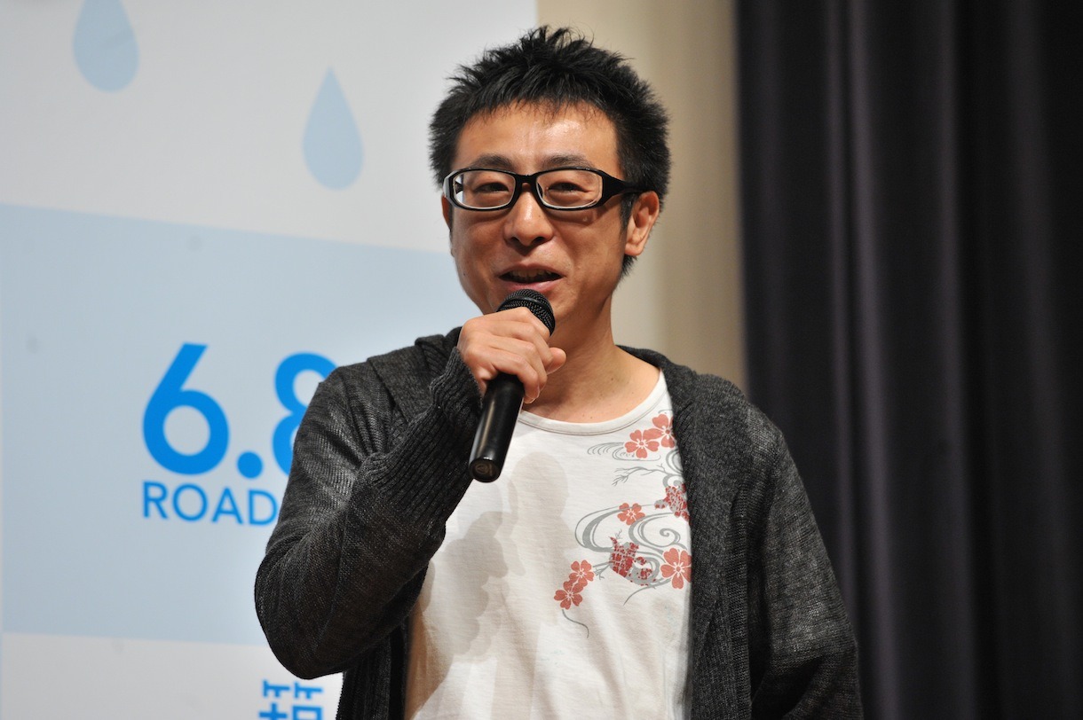 市井昌秀