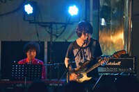 gomes（写真左）と松江潤（右）。