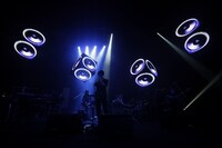 5月19日に東京・NHKホールで行われた「フジファブリックHALL TOUR 2013 “VOYAGER”」の模様。（撮影：河本悠貴）