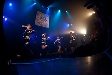 5月26日に東京・club asiaで行われた昼公演「BiS4」の様子。