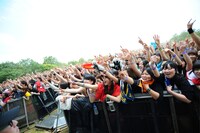 「TOKYO METROPOLITAN ROCK FESTIVAL 2013」会場の様子。(C) Metrock 2013