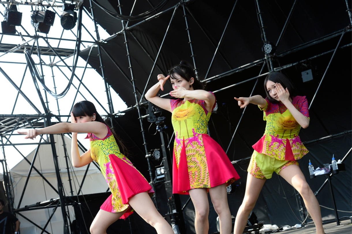 Perfume (C) Metrock 2013