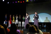 5月26日に東京・池袋アムラックスホールにて行われた「BULLET TRAIN FANMEETING Vol.03 ～アムラックスで一旦クライMAX!!～」の様子。