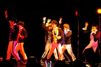 5月26日に東京・池袋アムラックスホールにて行われた「BULLET TRAIN FANMEETING Vol.03 ～アムラックスで一旦クライMAX!!～」の様子。