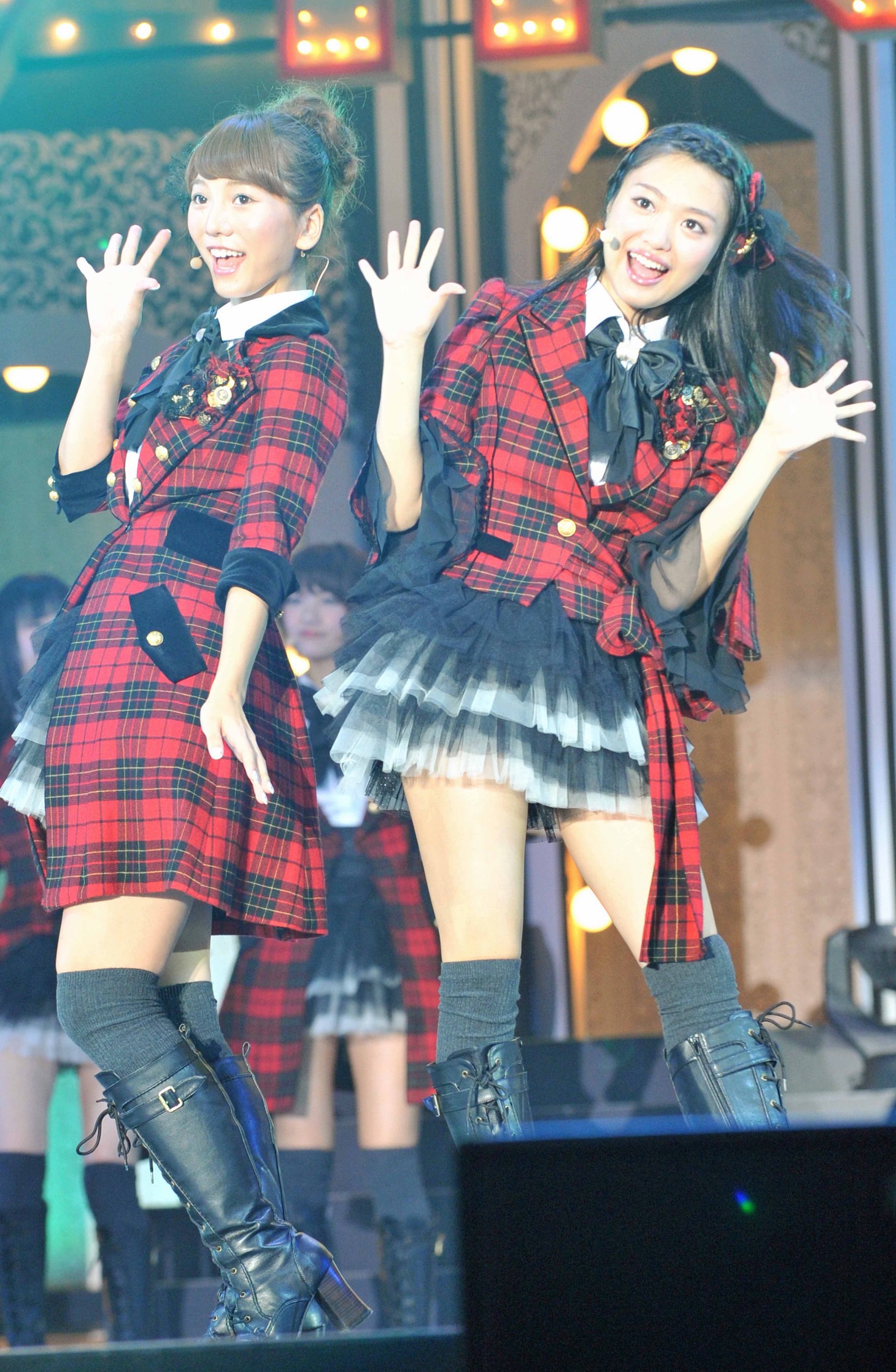 高城亜樹、北原里英（C）AKS