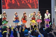 「チームしゃちほこ World Premium Japan Tour」MEGA WEB トヨタシティショウケース公演の様子。