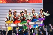 「チームしゃちほこ World Premium Japan Tour」MEGA WEB トヨタシティショウケース公演の様子。