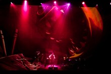 「amazarashi LIVE TOUR 2013『ねぇママ あなたの言うとおり』」渋谷公会堂公演の様子。