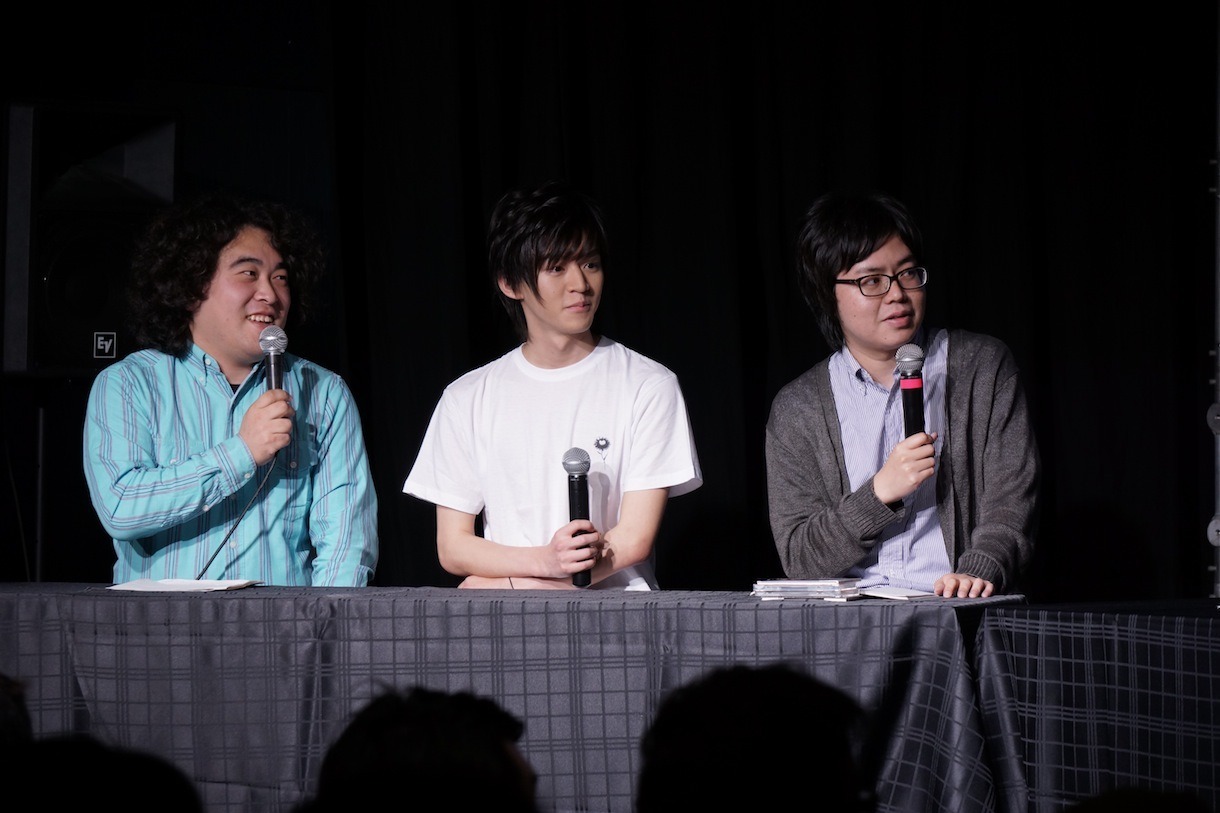 左から松崎克俊（やさしい雨）、植田慎一郎、押見修造。
