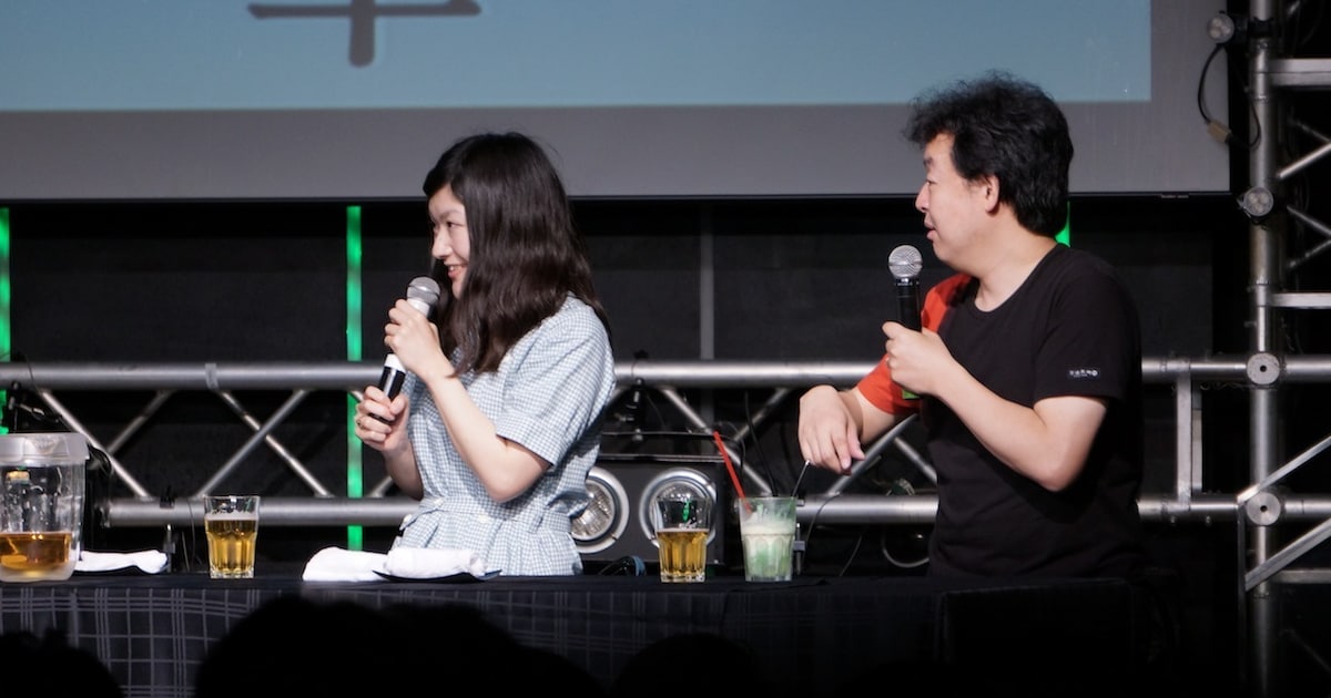 宇宙人しのさき、ビール片手に「惡の華」音楽トーク - 音楽ナタリー