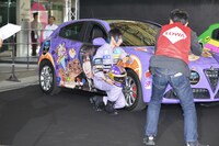 今週の人気の画像7位は「レーサー姿のゴールデンボンバー、特製“イタ車”に驚愕」より、歌広場淳（Be-su）。