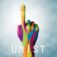 UNIST「UN1ST」CD盤ジャケット