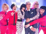 アーバンギャルド×佐久間正英「都会のアリス」収録時のオフショット。