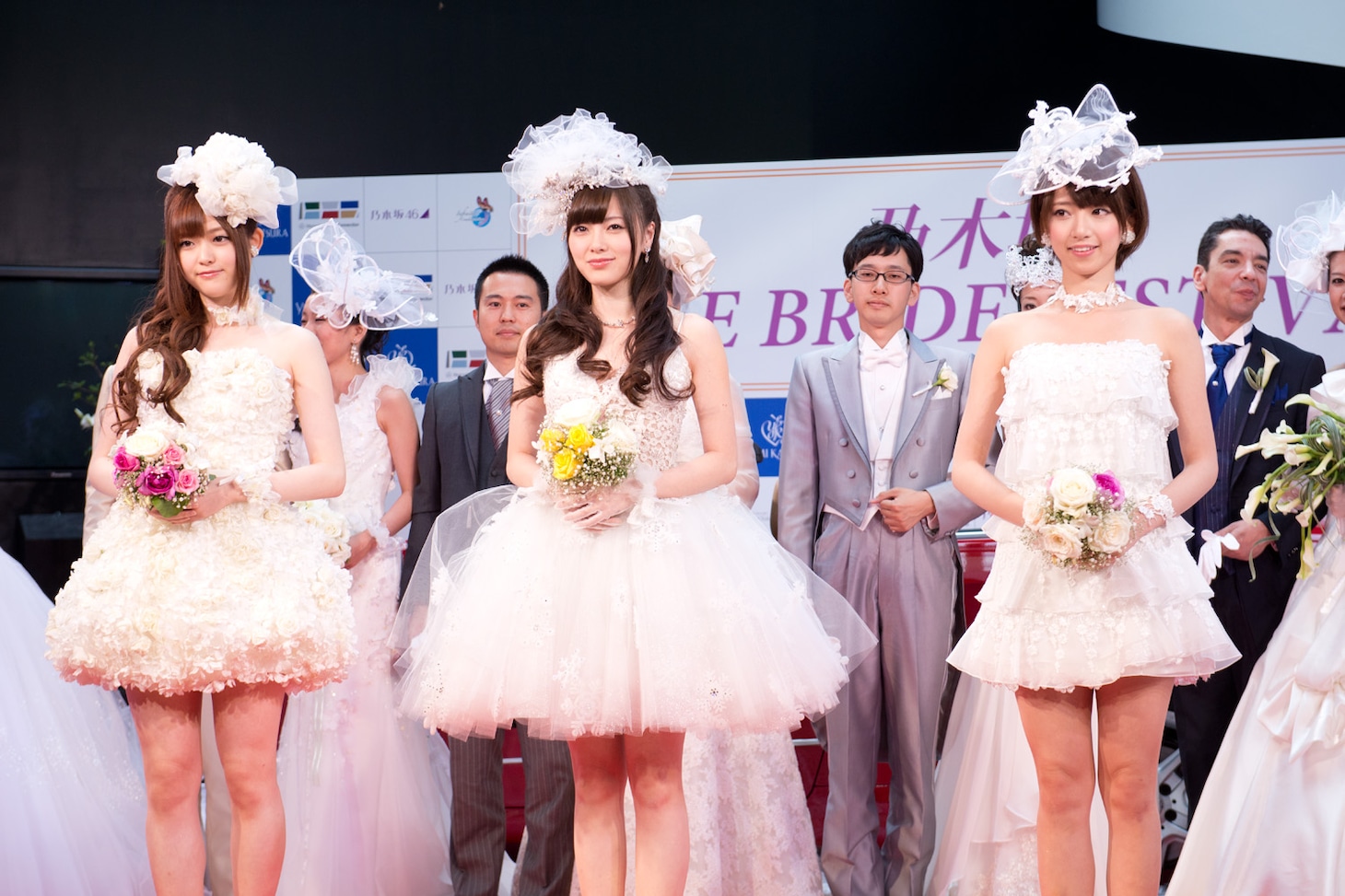 左から松村沙友理、白石麻衣、橋本奈々未。