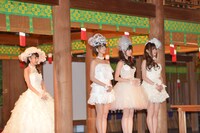 乃木神社で行われた“幸せ祈願”の様子。