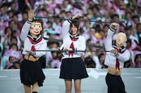 BKA7川栄李奈による「ハステとワステ」の模様。(c)AKS