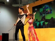 藤井隆＆シルクの“歌唱と表現”コラボ。