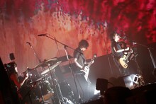 BOOM BOOM SATELLITES（写真は日本武道館公演の様子）