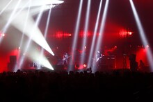 BOOM BOOM SATELLITES（写真は日本武道館公演の様子）